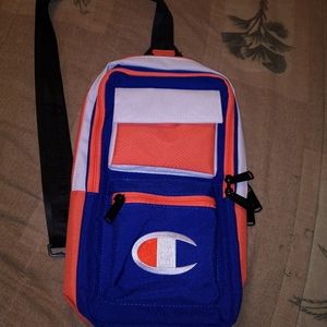 Champion one sling bag